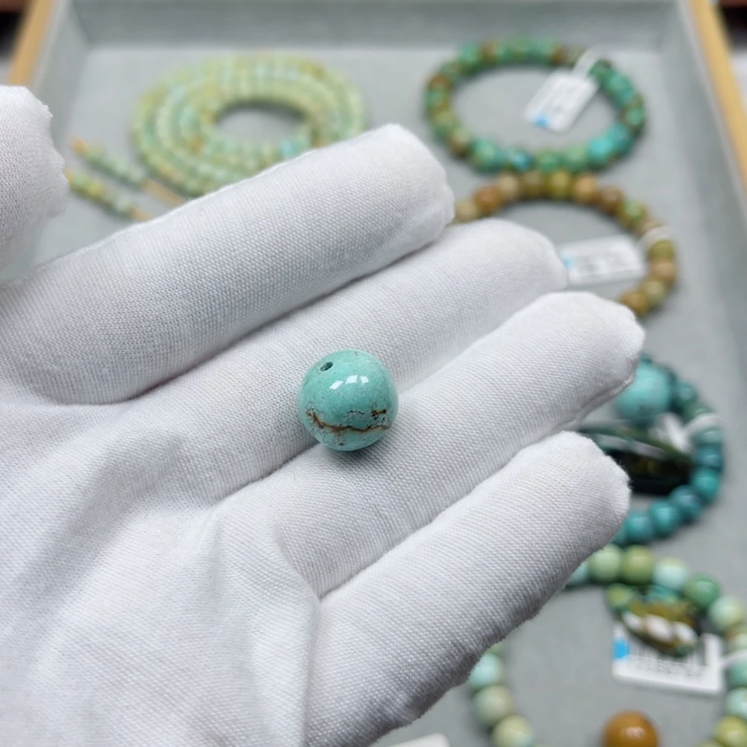 绿松石未镶嵌挂件