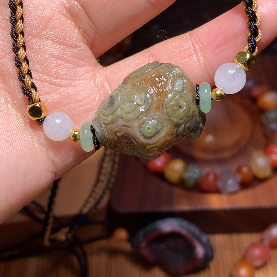 未镶嵌玛瑙/玉髓珠宝半成品