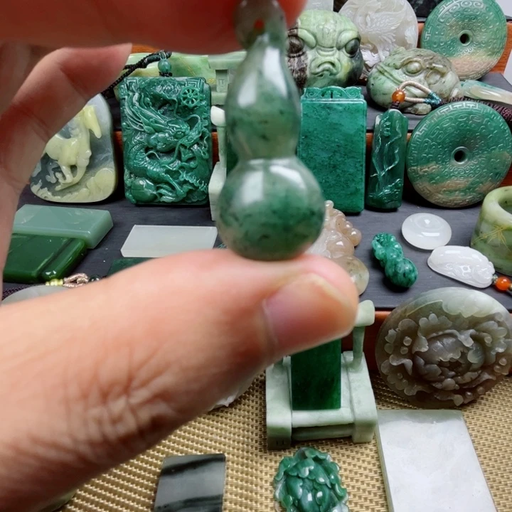 未镶嵌独山玉珠宝半成品