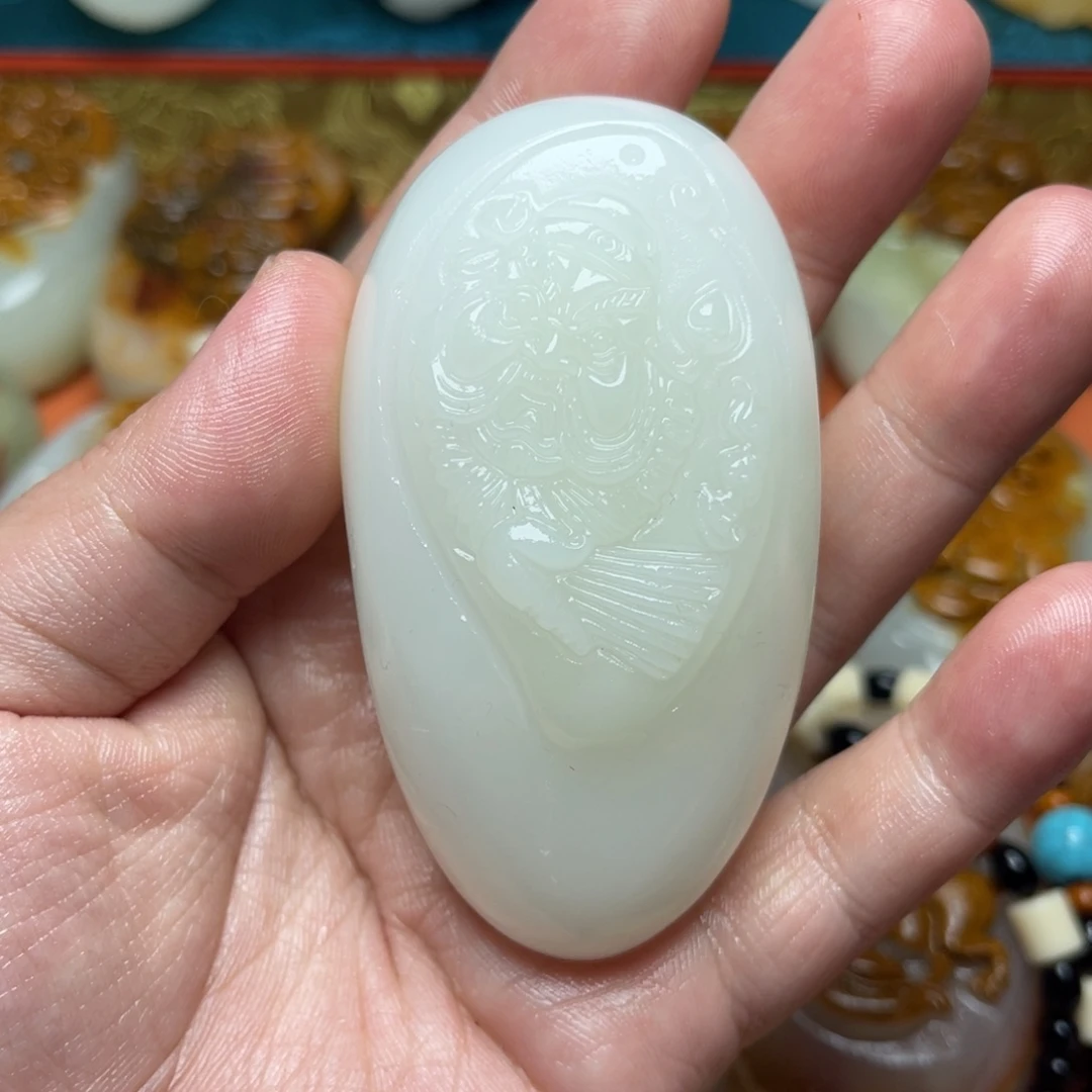 石材天然方解石手把件不退换