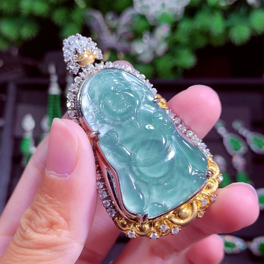 颈饰未镶嵌翡翠天然