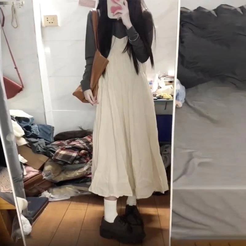 法式小个子白色吊带连衣裙子女早春季2025年新款海边度假气质长裙