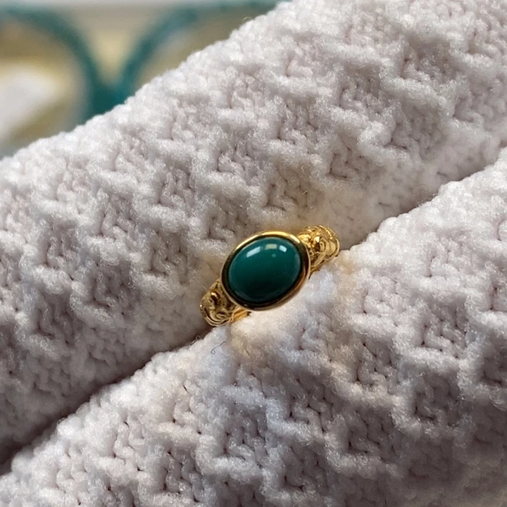 绿松石珠宝奇石18K金镶嵌Ａ５１６