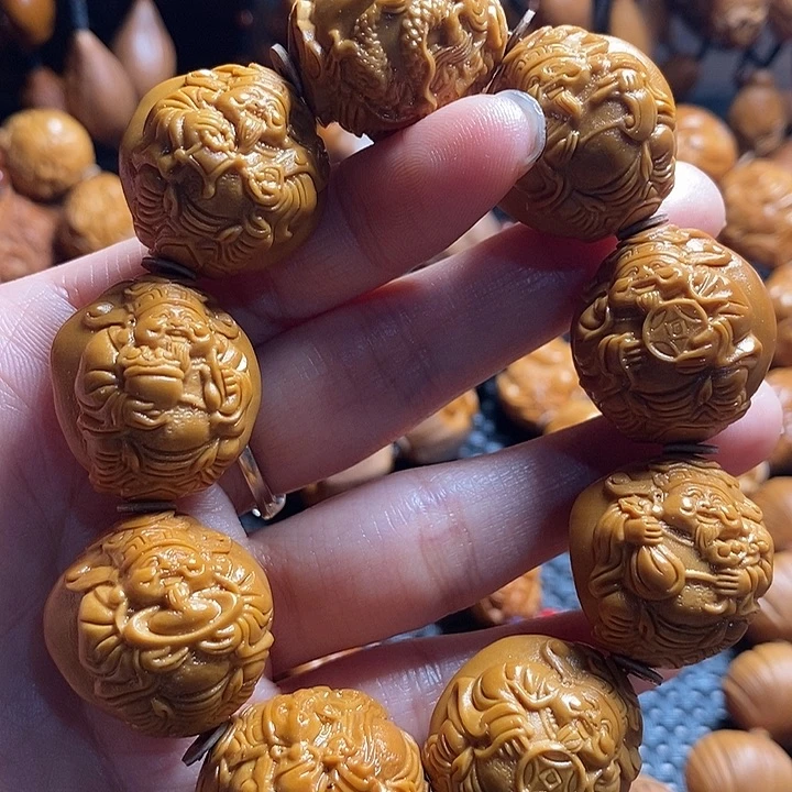 吊坠橄榄核L*龙财神