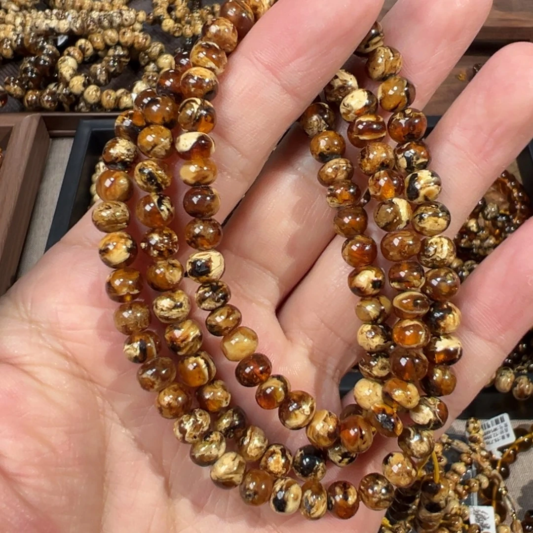 品***生琥珀未镶嵌裸石抚顺琥珀