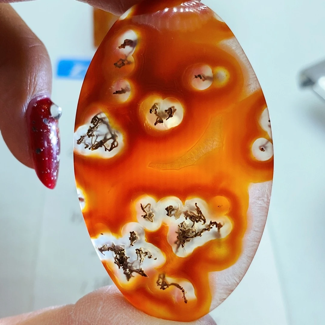 玛瑙/玉髓颈饰未镶嵌阿*