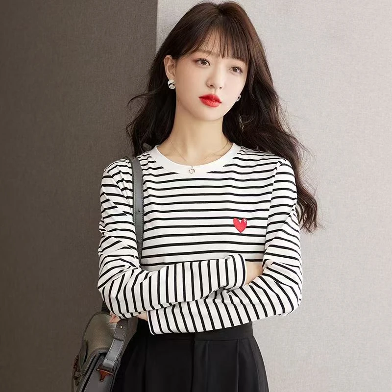 60-4秋冬新款红色刺绣爱心情侣男女同款装圆领帽子