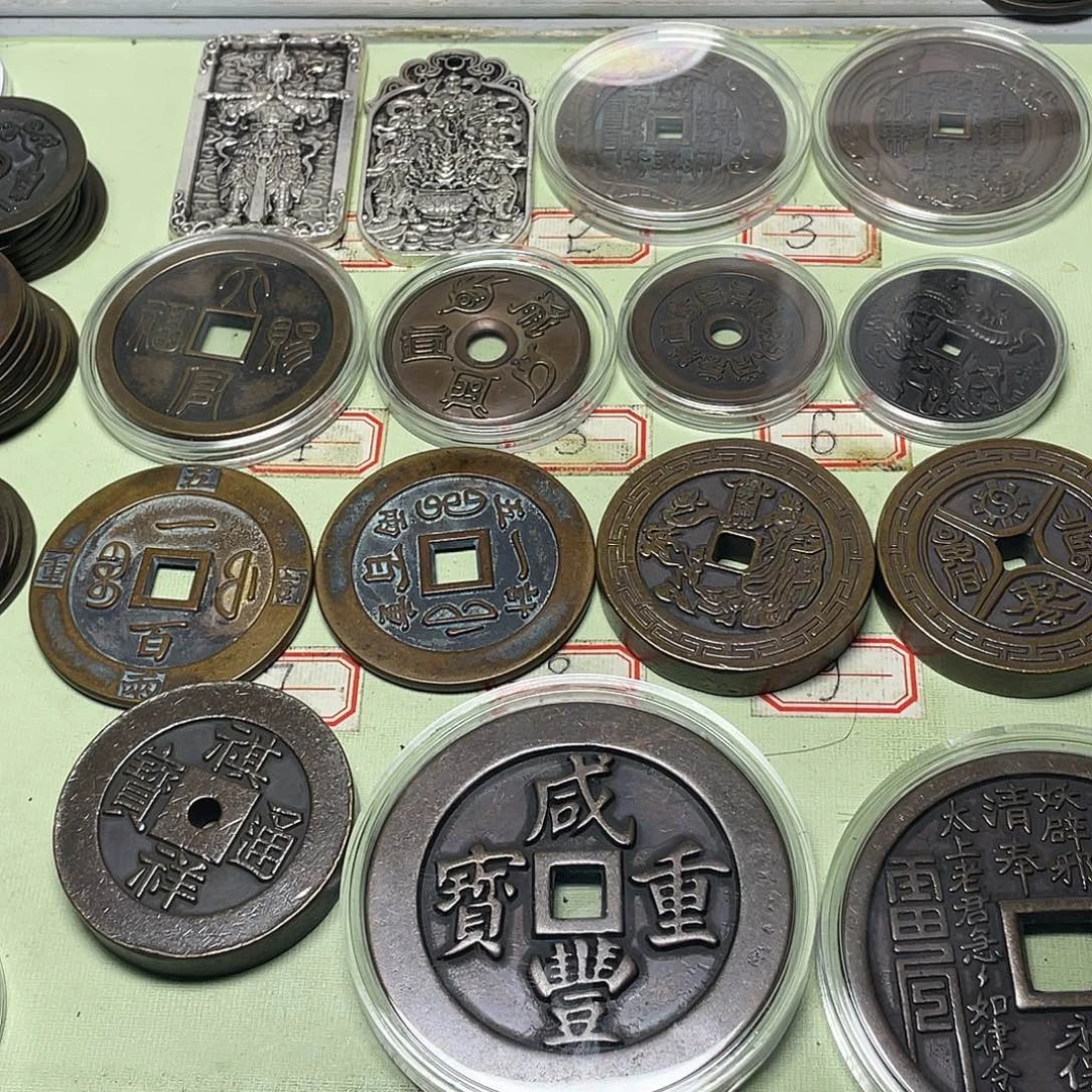 黄***骞铜一物一拍，现场下单