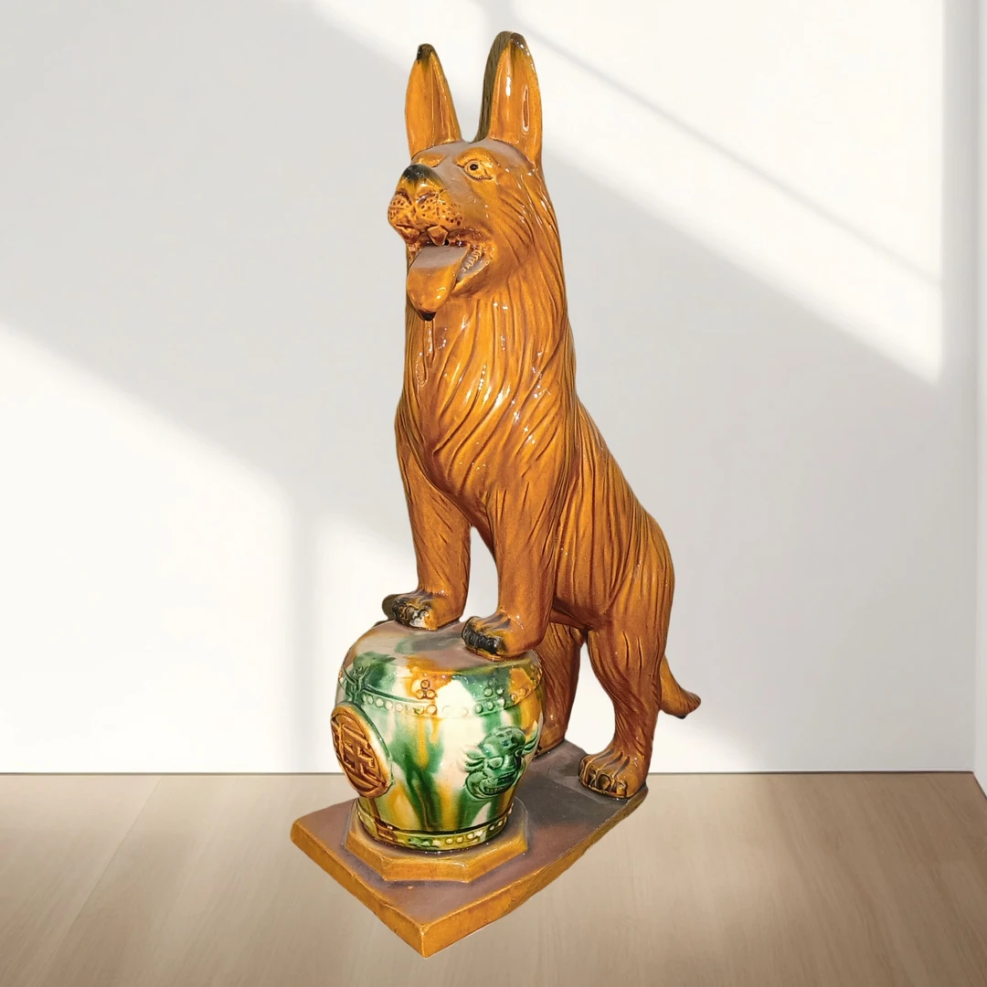 唐三彩旺旺狗狼狗守护犬陶瓷摆件礼品客厅装饰鼓狗办公博古架摆设