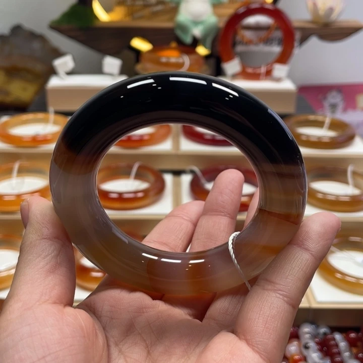 玛瑙/玉髓未镶嵌手镯