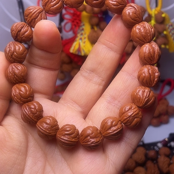 吊坠桃核龙纹桃枭