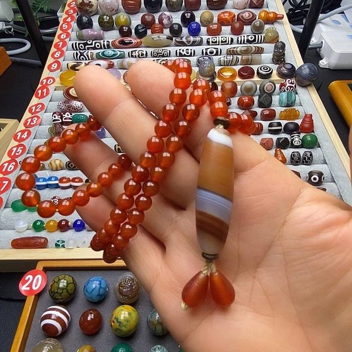玛瑙/玉髓未镶嵌颈饰