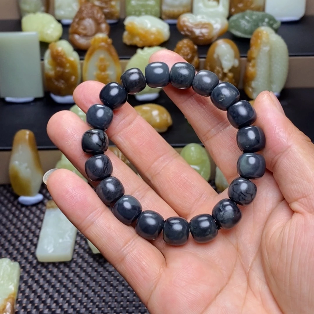 和田玉未镶嵌吊坠(不含链)