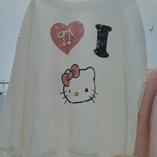 穿135身高上衣。。。。