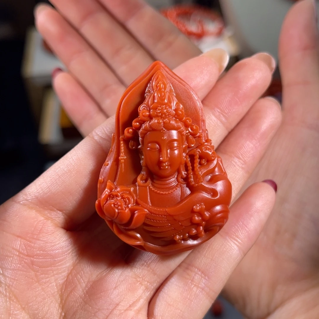 南红玛瑙未镶嵌御凤观音