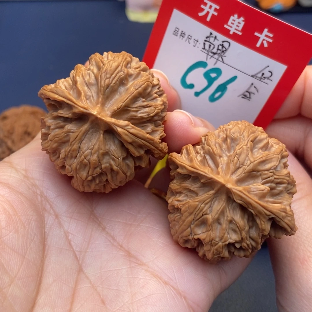 文玩核桃吊坠文玩核桃