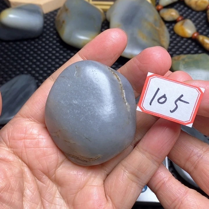 未镶嵌和田玉把件105