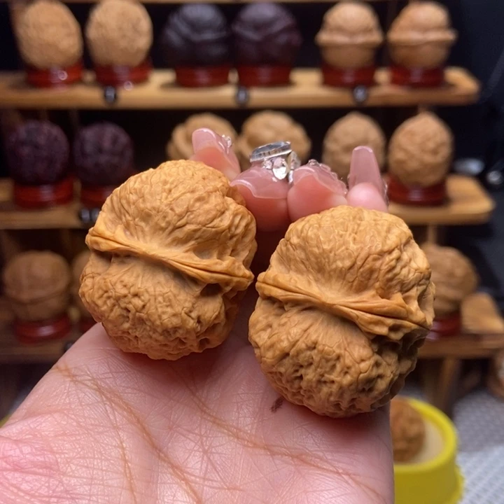 文玩核桃吊坠门墩42