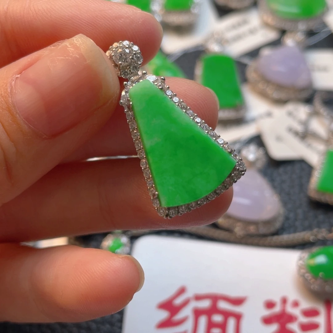 翡翠银S925镶嵌吊坠(不含链)