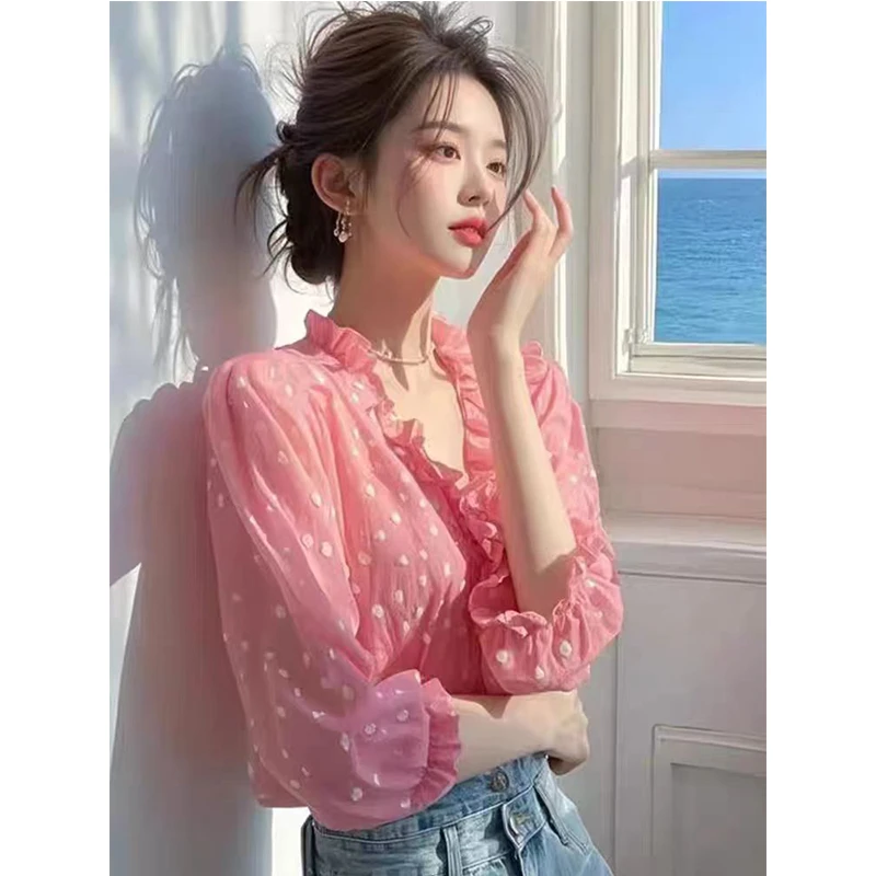 粉色波点V领木耳边雪纺衬衫女春夏秋2025新款设计感独特绝美上衣