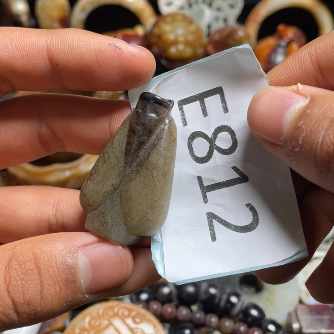 和田玉（糖玉）挂件未镶嵌