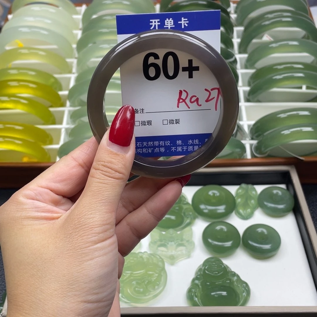 未镶嵌蛇纹石玉手镯