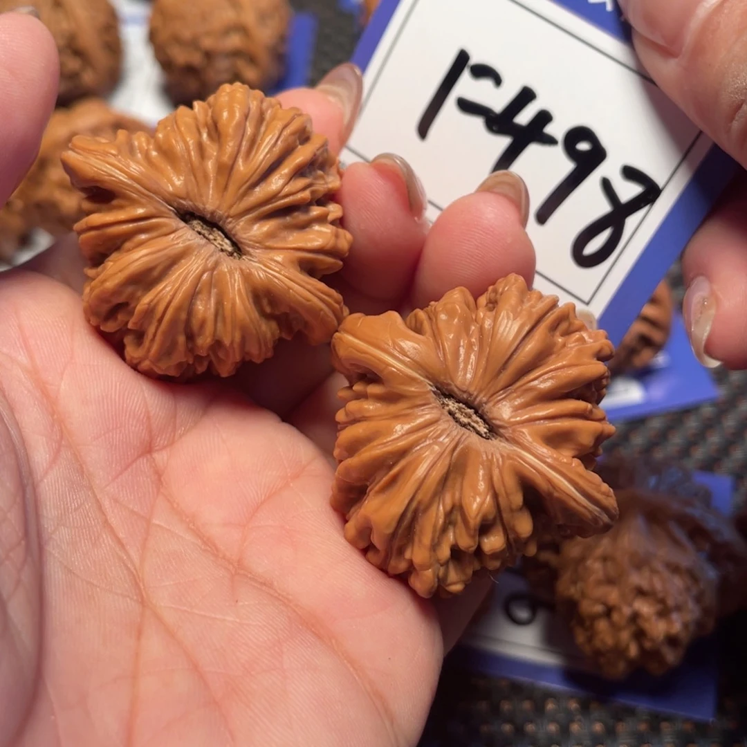 文玩核桃吊坠498号楼子39