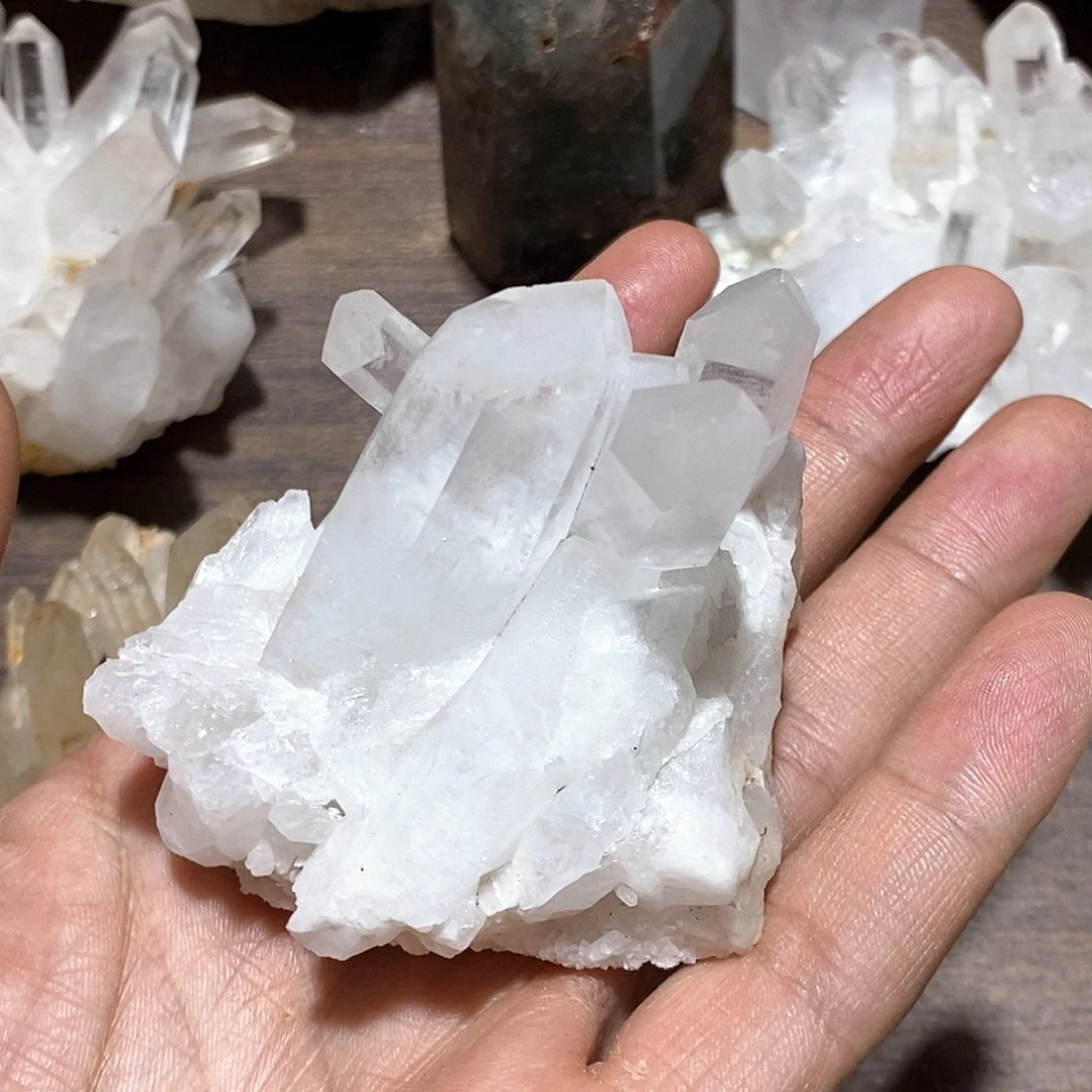 水晶原石摆件未镶嵌水晶