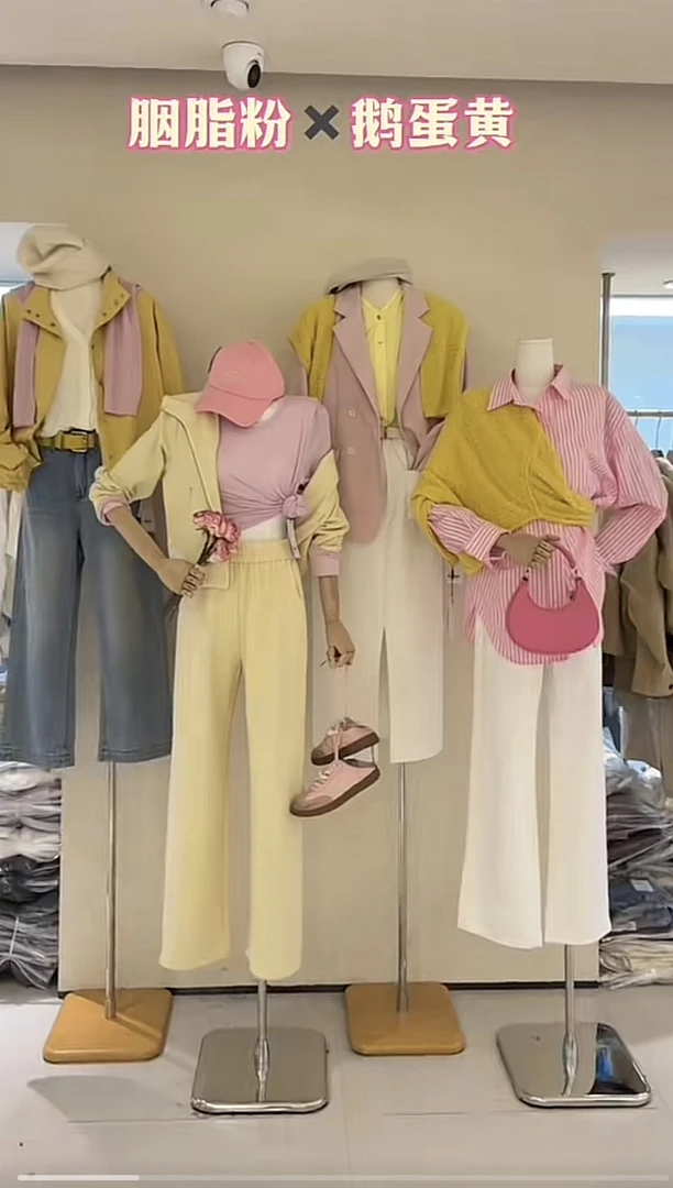 女装时尚针织直筒