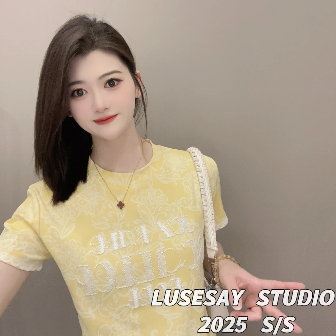 LUSESAY 满印设计感亮片字母 夏季2025新款短袖t恤女百搭显瘦上衣