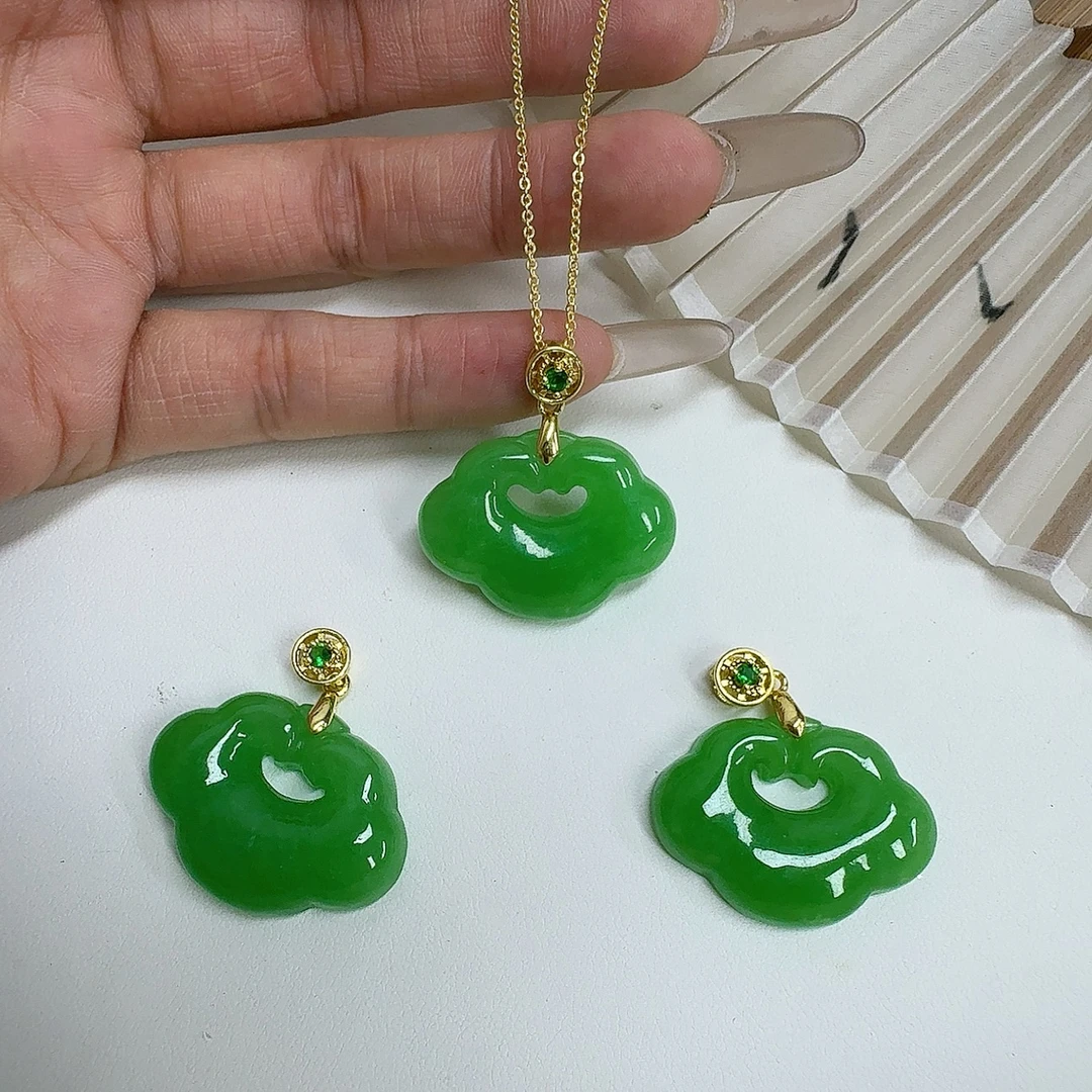 时尚原创冰绿祥云如意吊坠