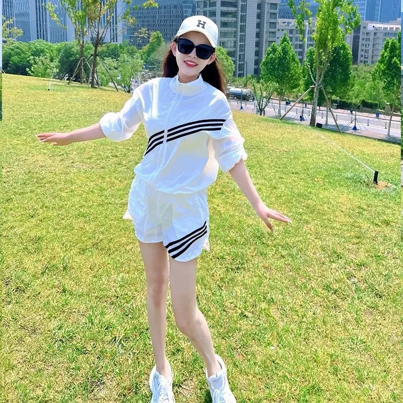 2025新款美式休闲时尚防晒外套短款小个子运动户外两件套
