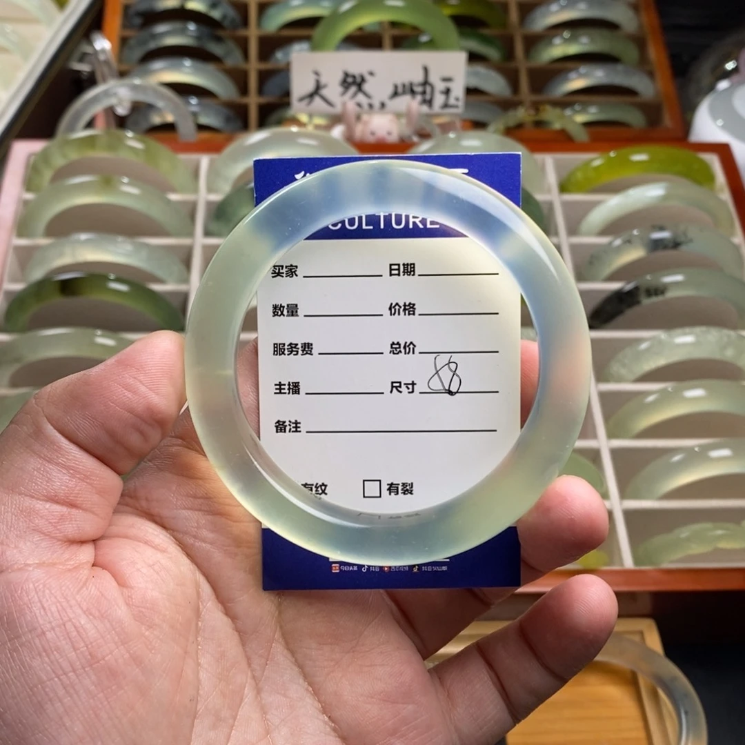 蛇纹石玉手镯未镶嵌老****