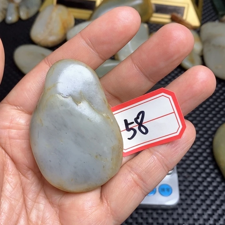 未镶嵌和田玉把件58