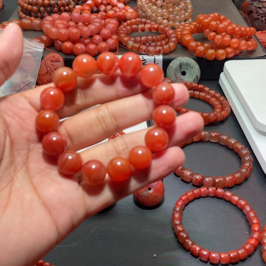 南红玛瑙手链未镶嵌