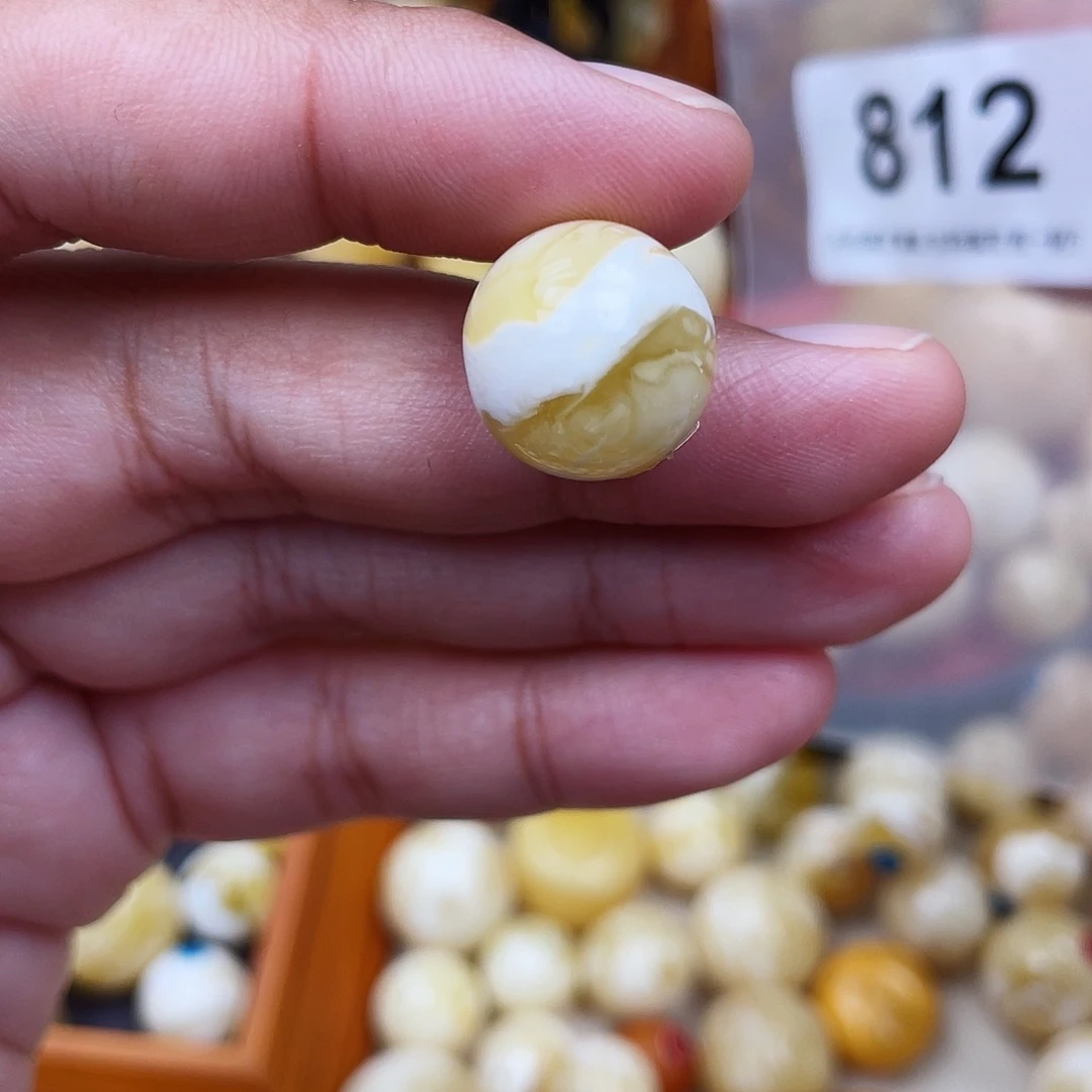 蜜蜡未镶嵌珠宝奇石皮粉15
