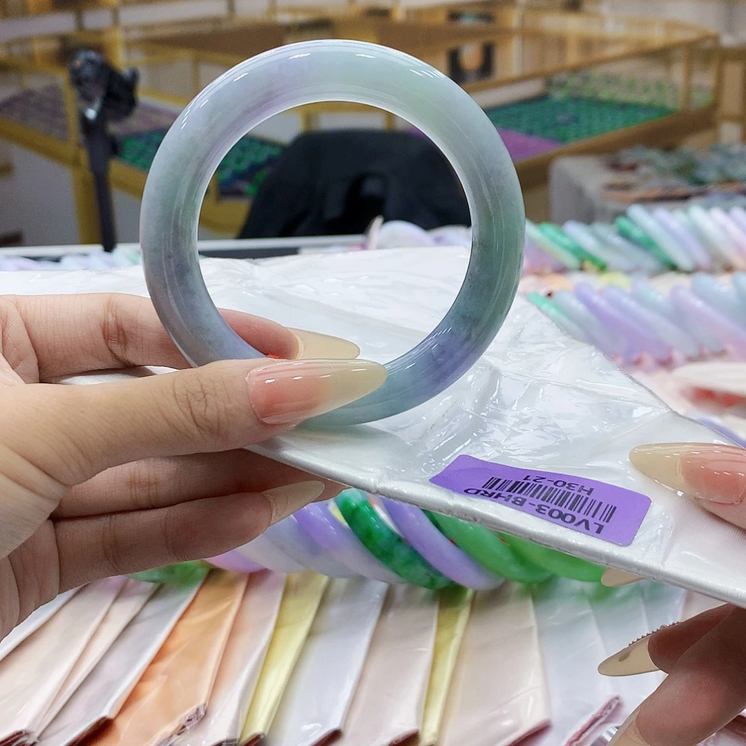 翡翠未镶嵌手镯nn