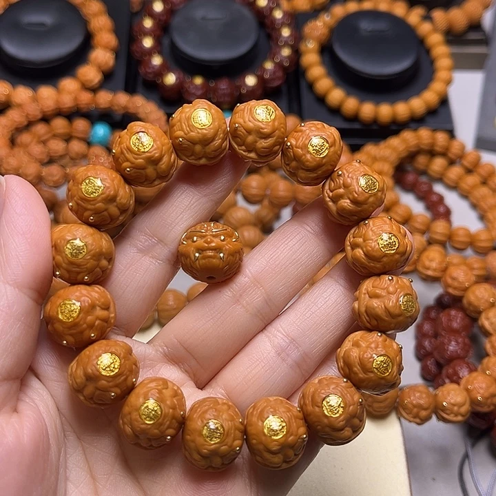 吊坠文玩核桃金蟾王