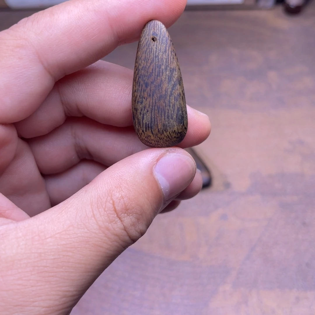 沉香碎屑沉香海南种植绿奇吊zhui2.8克