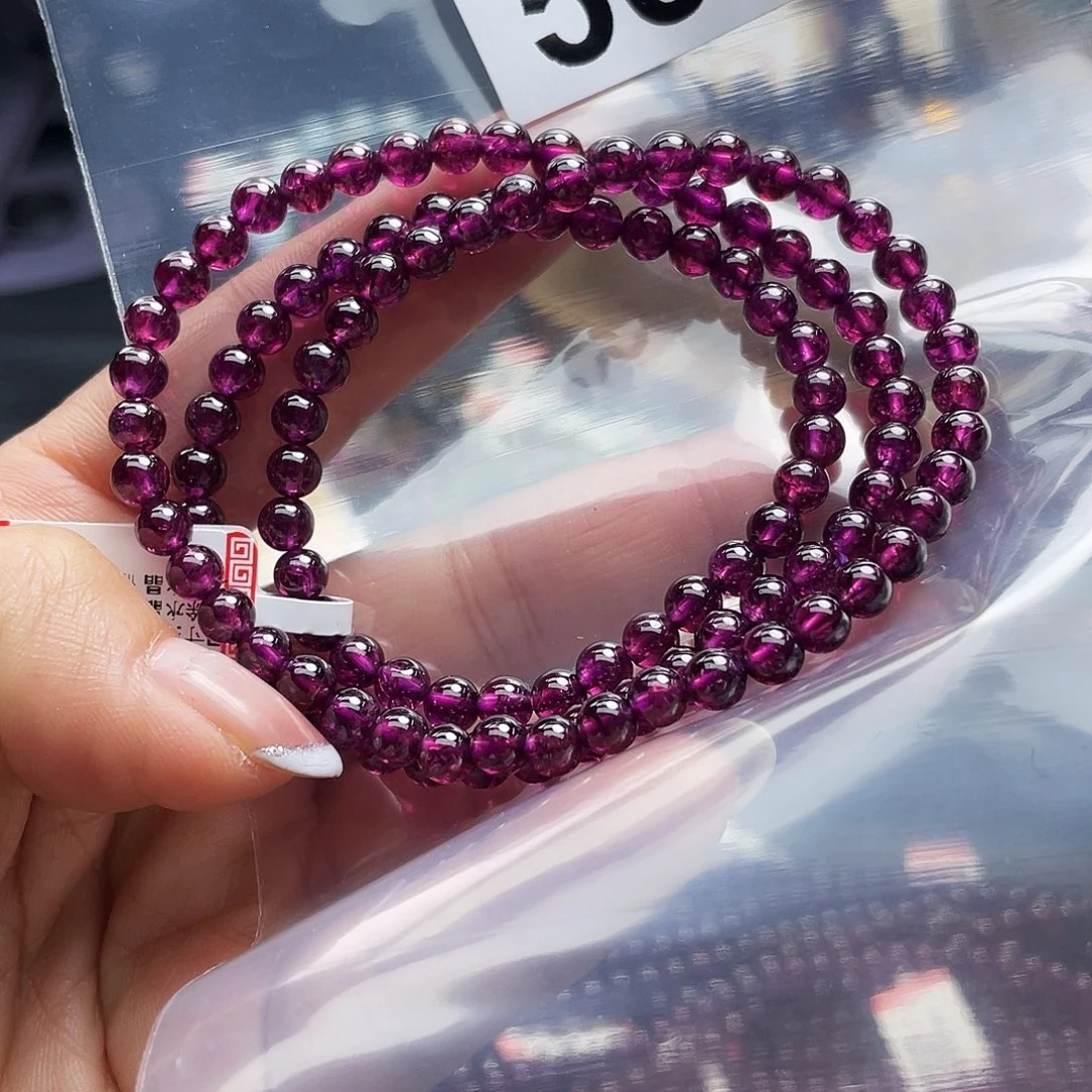 水晶手串未镶嵌手串504。