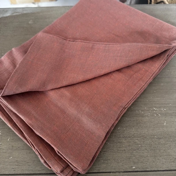 833新疆长绒棉 全棉双面色织变色龙工艺枕套 略有微瑕