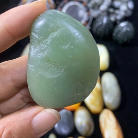 和田玉（糖玉）未镶嵌车挂