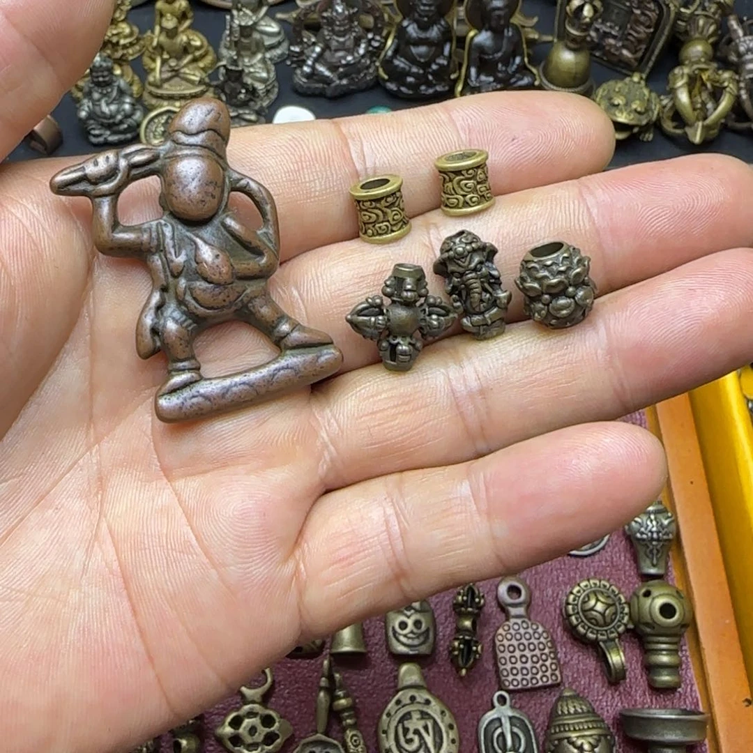 浅***月泥塑Singing offuokfdgkk