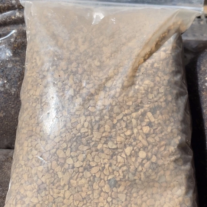 铺面土一袋 铺面土一袋