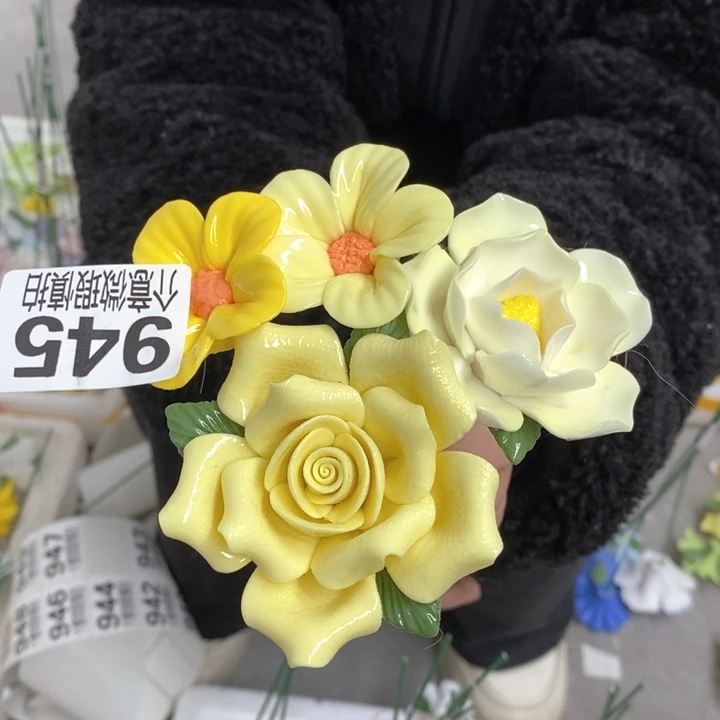 摆件陶瓷材料研究