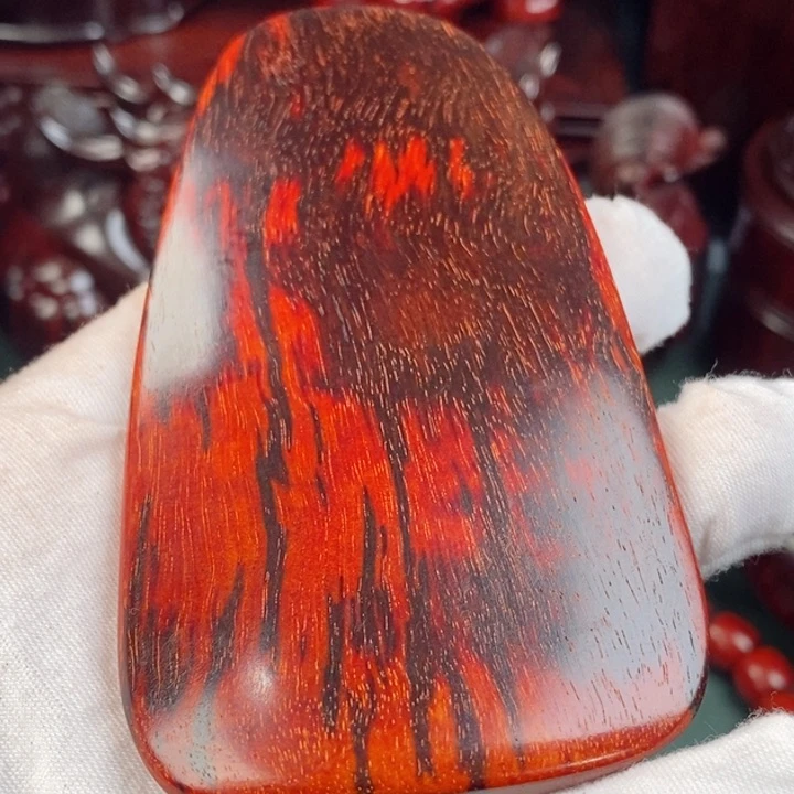 小叶紫檀其他（檀香紫檀）