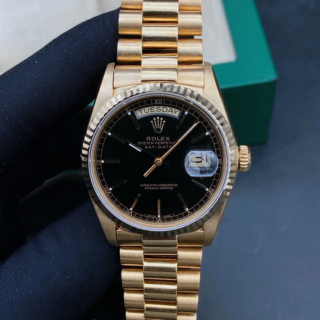 99新 Rolex/劳力士 星期日历型18038/黑盘条钉/机械男表/表径36mm