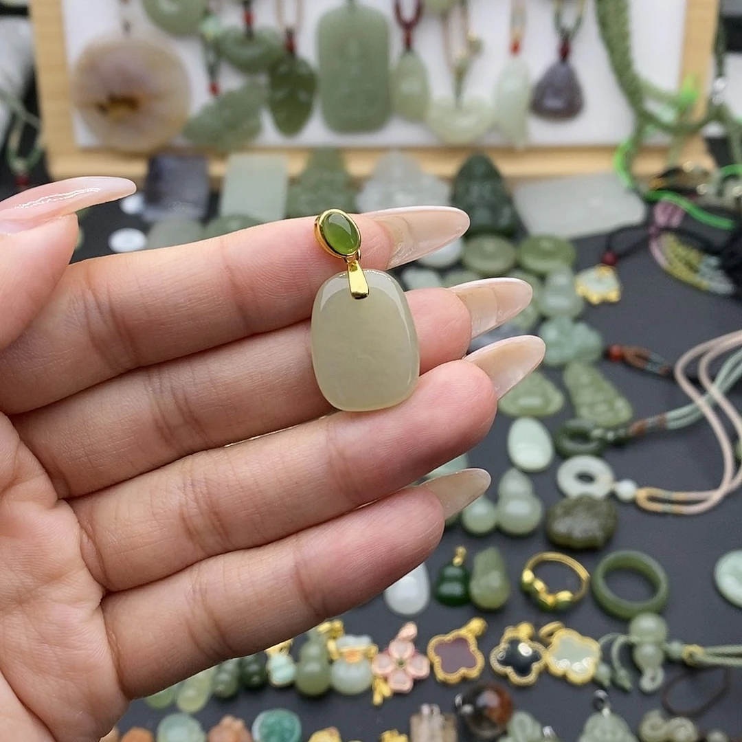 和田玉吊坠(不含链)银S925镶嵌