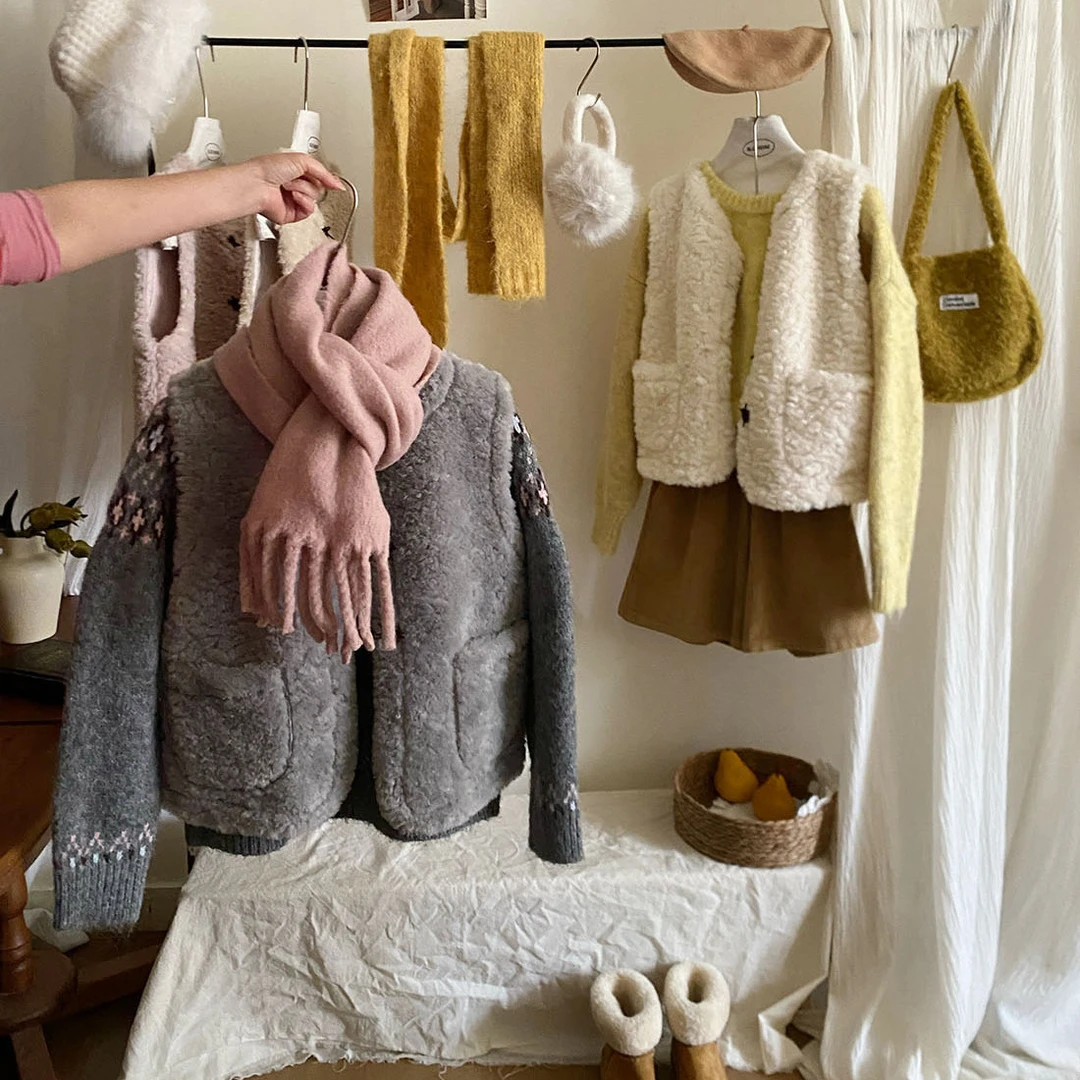 羊羔毛圆领皮毛绒一体马甲女秋冬季外穿坎肩无袖背心加厚背心外套