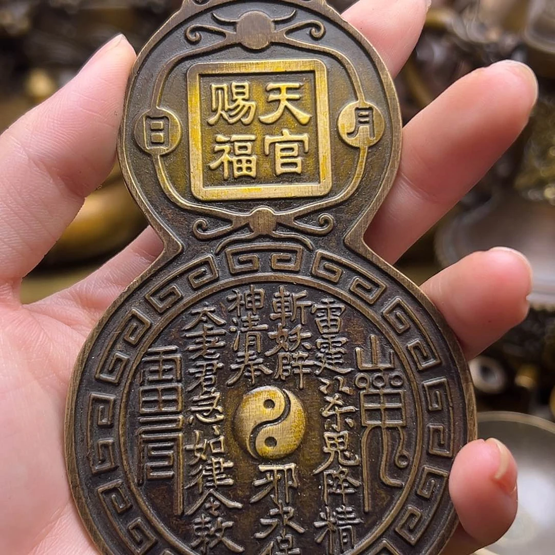 铜器摆件老王直播间